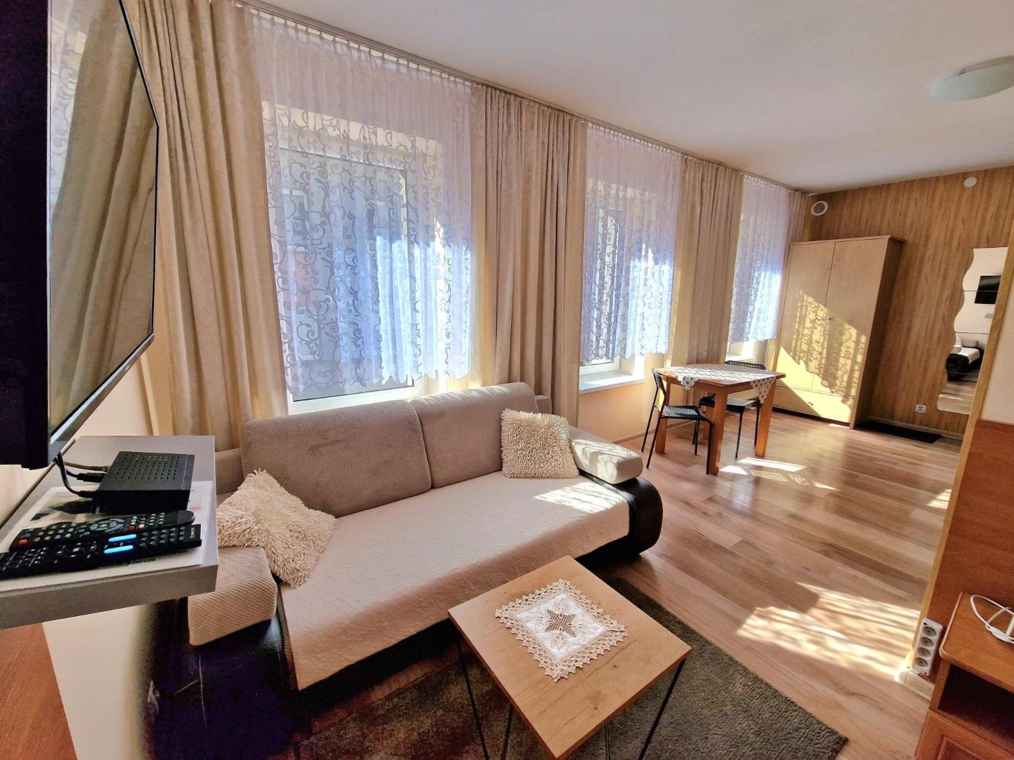 Aparthouse Apartamenty Centrum - In The City Center Near The Train Station Κατοβίτσε Εξωτερικό φωτογραφία