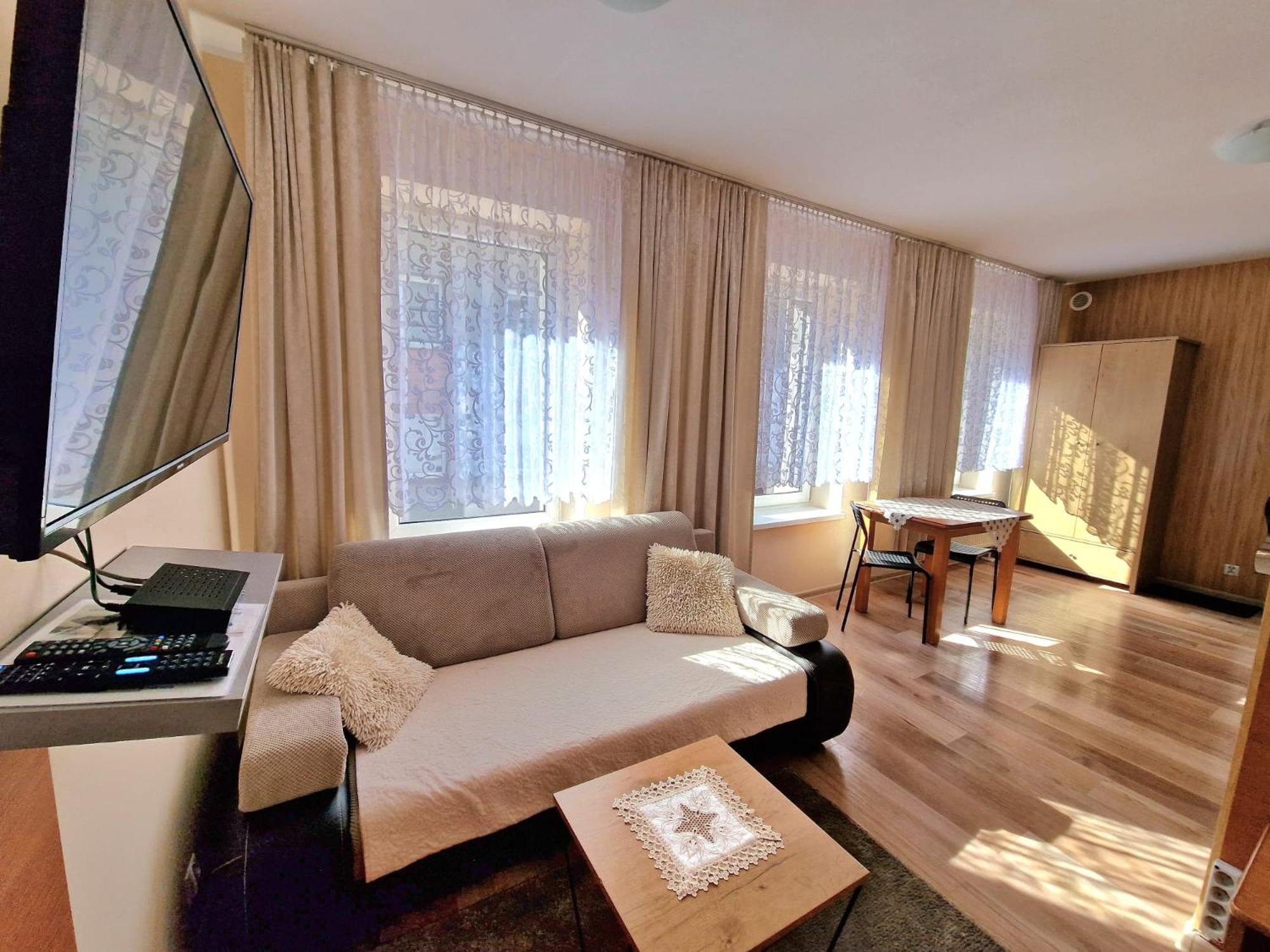 Aparthouse Apartamenty Centrum - In The City Center Near The Train Station Κατοβίτσε Εξωτερικό φωτογραφία